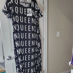 Sassy Jones Sekaya Dress - Queen Print size M, NWT